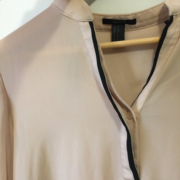 Classy Sheer Bisque and Black Trim Tunic Neck Blouse - Picture 4 of 16